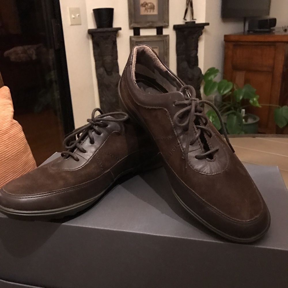 MEPHISTO Women's Dark Brown Suede Shoes