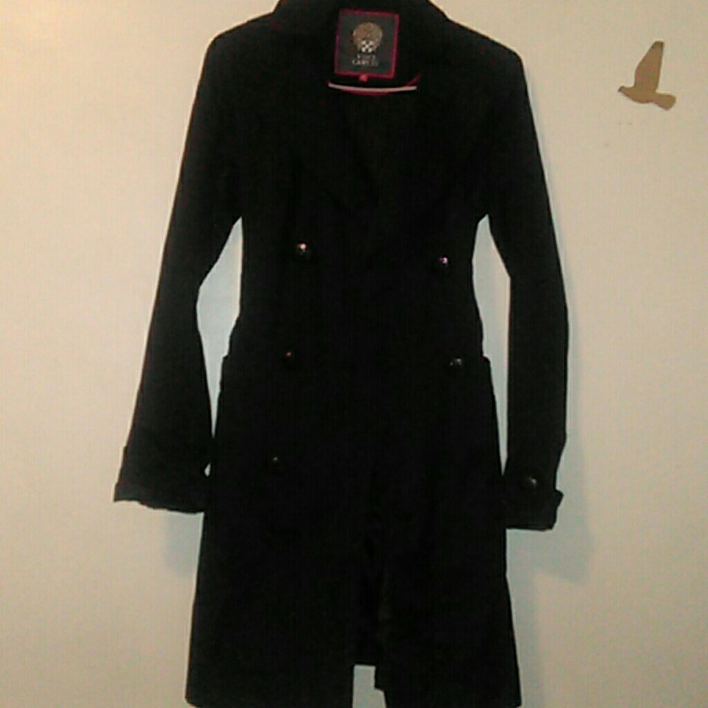 Trench coat missing a button