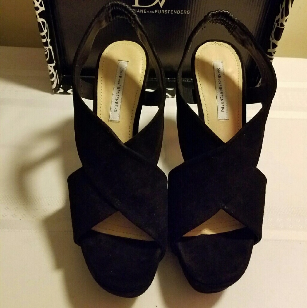 Diane von Furstenberg  Black suede sandals  size 9