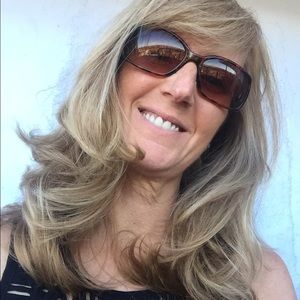 Meet your Posher, Cheryl