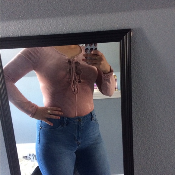Pretty N pink bodysuit - Picture 2 of 3