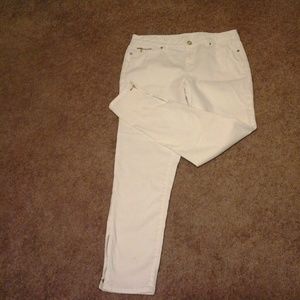 Summer White Jeans