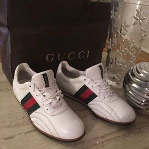 AUTHENTIC GUCCI SHOE