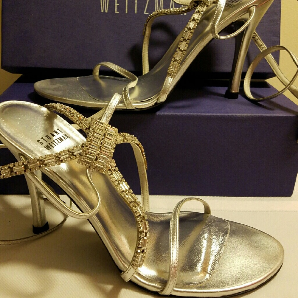 Stewart Weitzman size 9 silver sandals