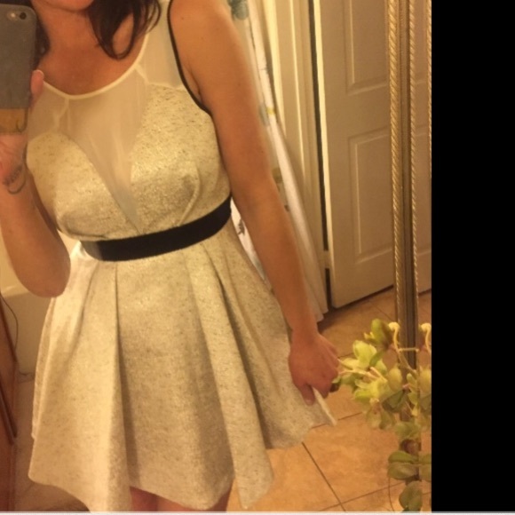 SALE🔥$168 BCBG NWT Metallic Glitter Bustier👗 - Picture 3 of 3