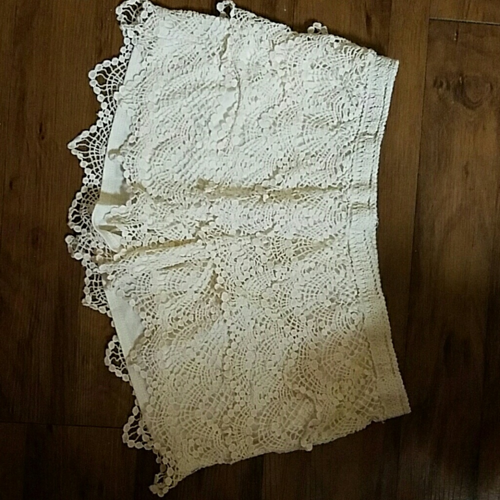 Ivory Lace short