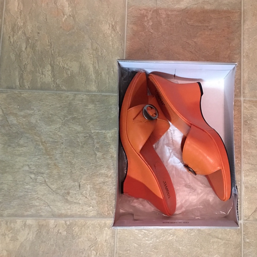 Wedges shoes