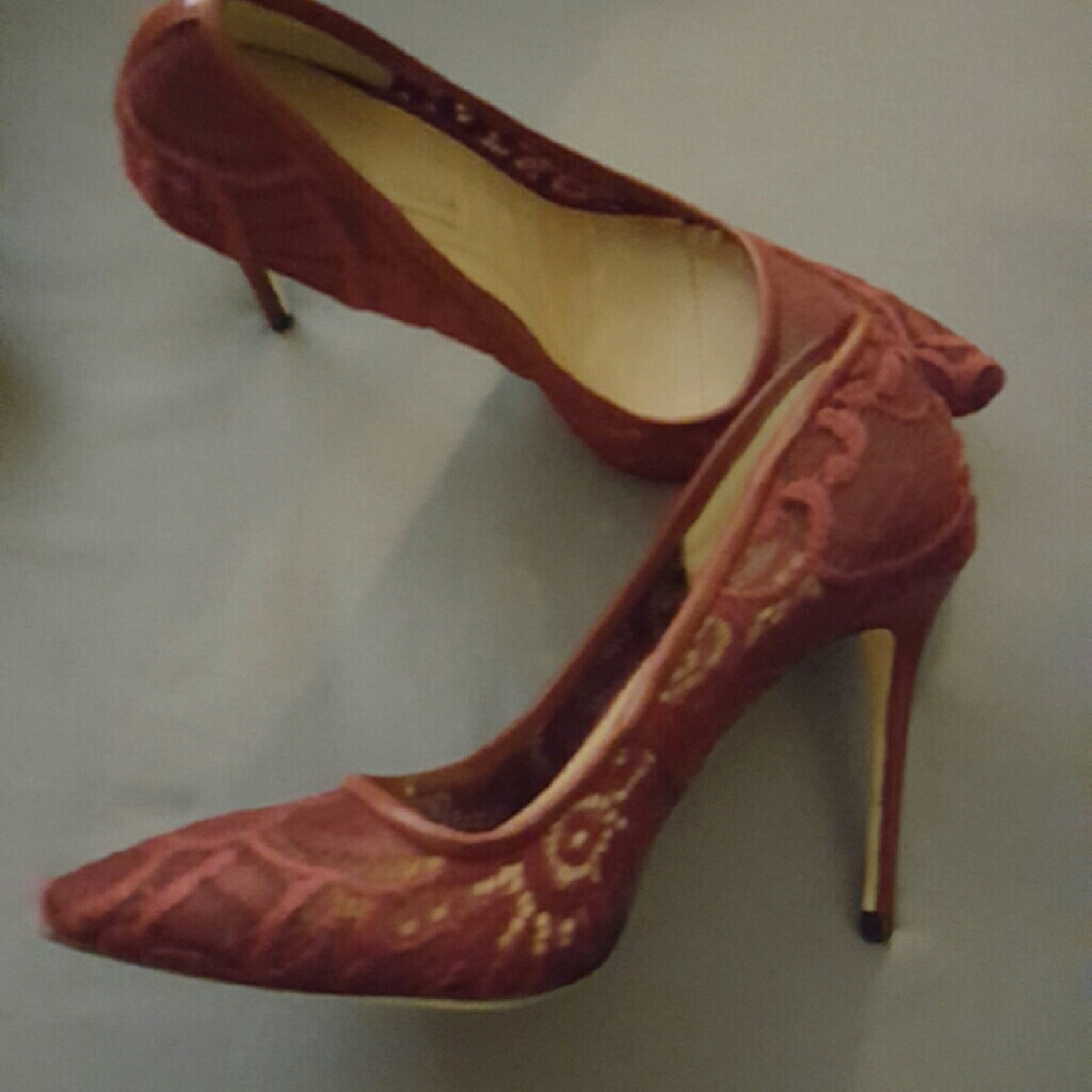 Burgundy Lace heels Hot (Negotiable)
