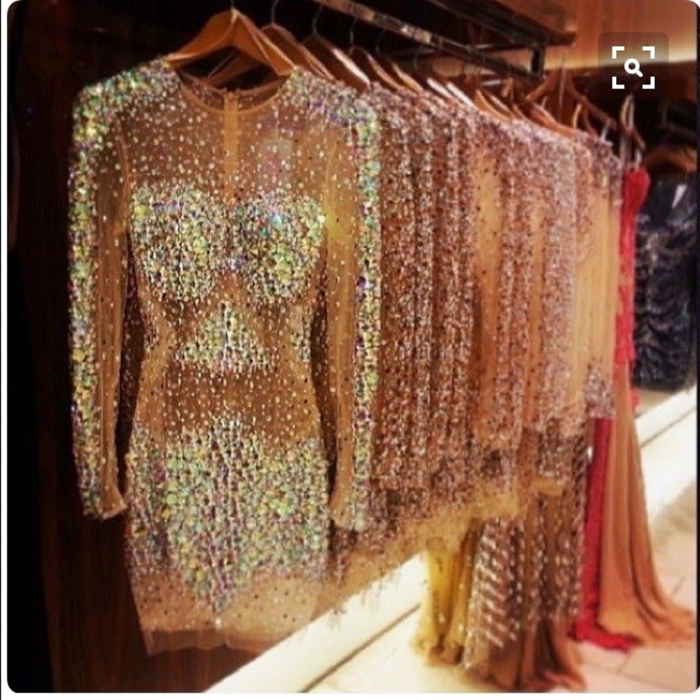 ISO: a dress like these!!