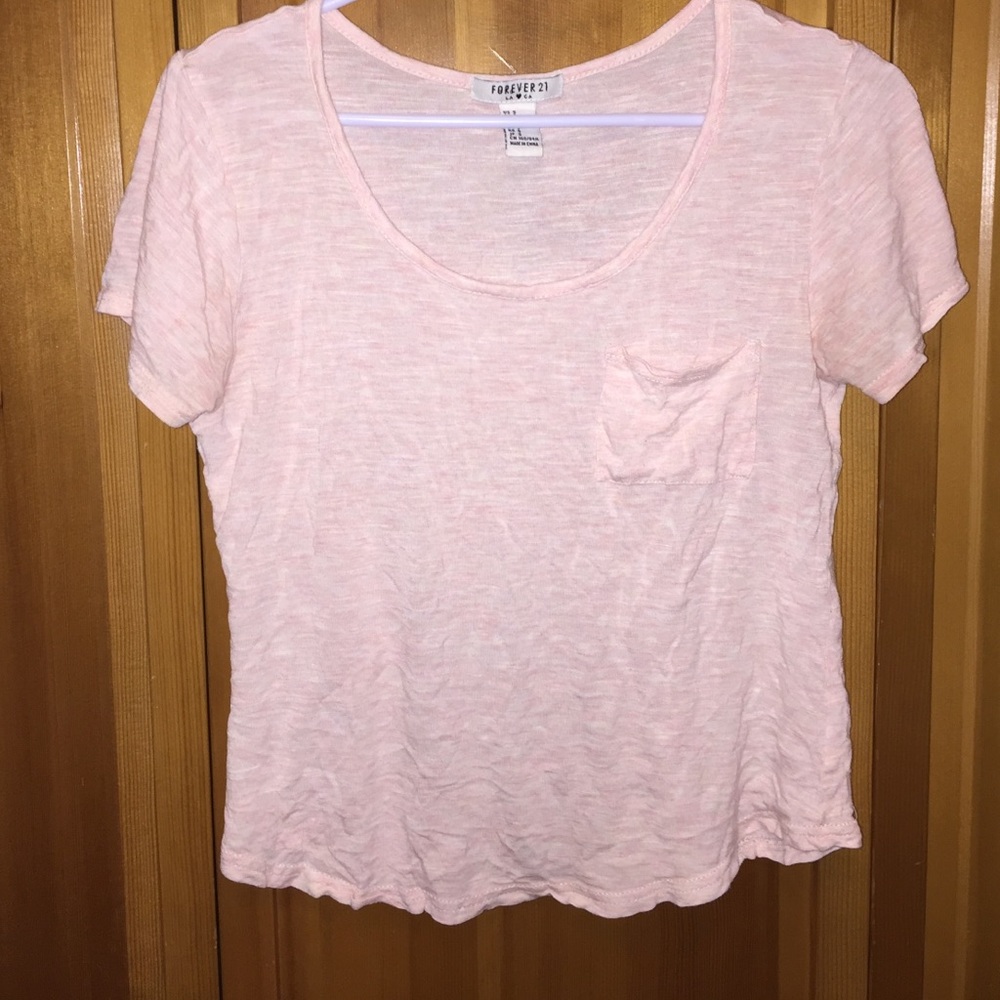 Baby pink short sleeve tee