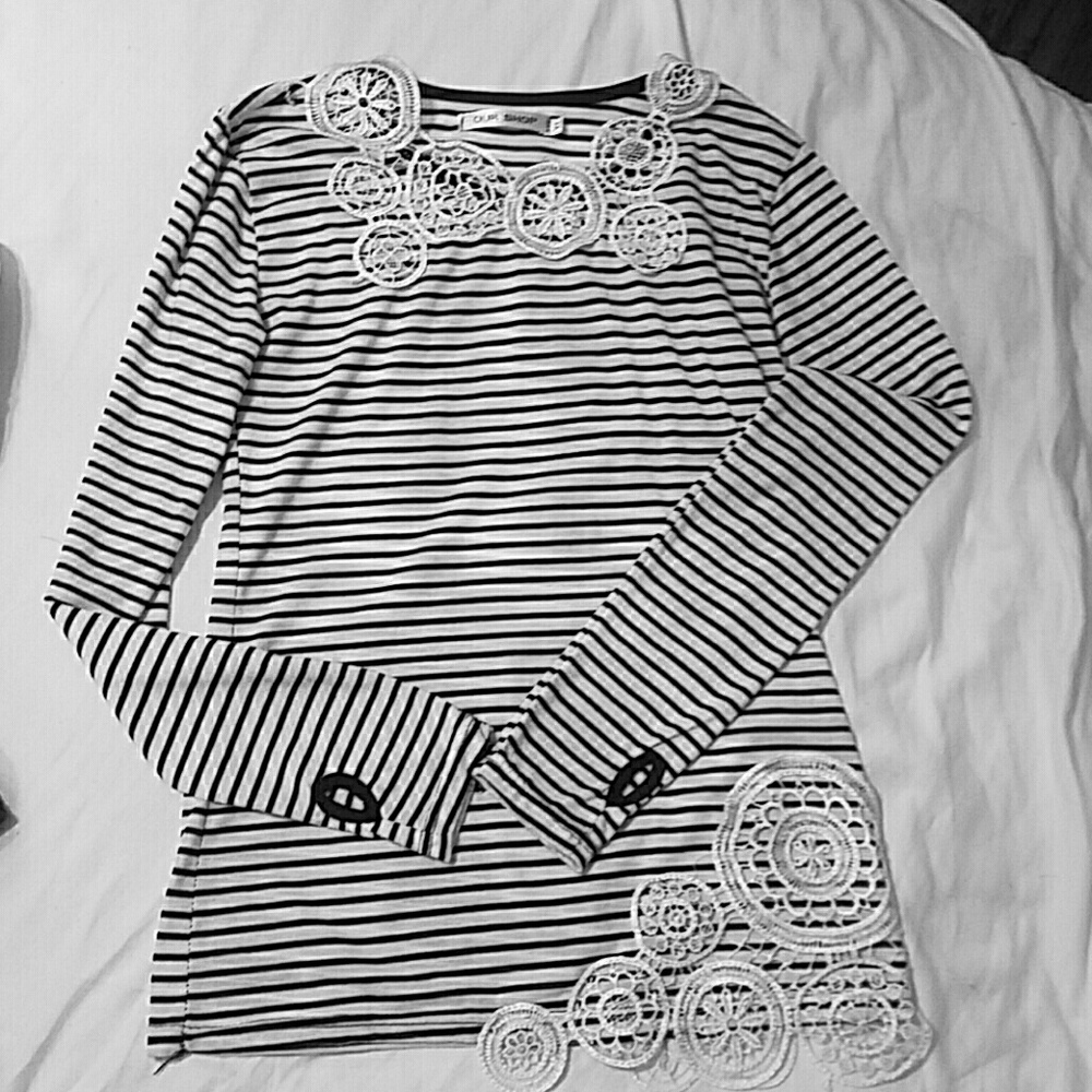 Black and white striped long sleeve with lace work