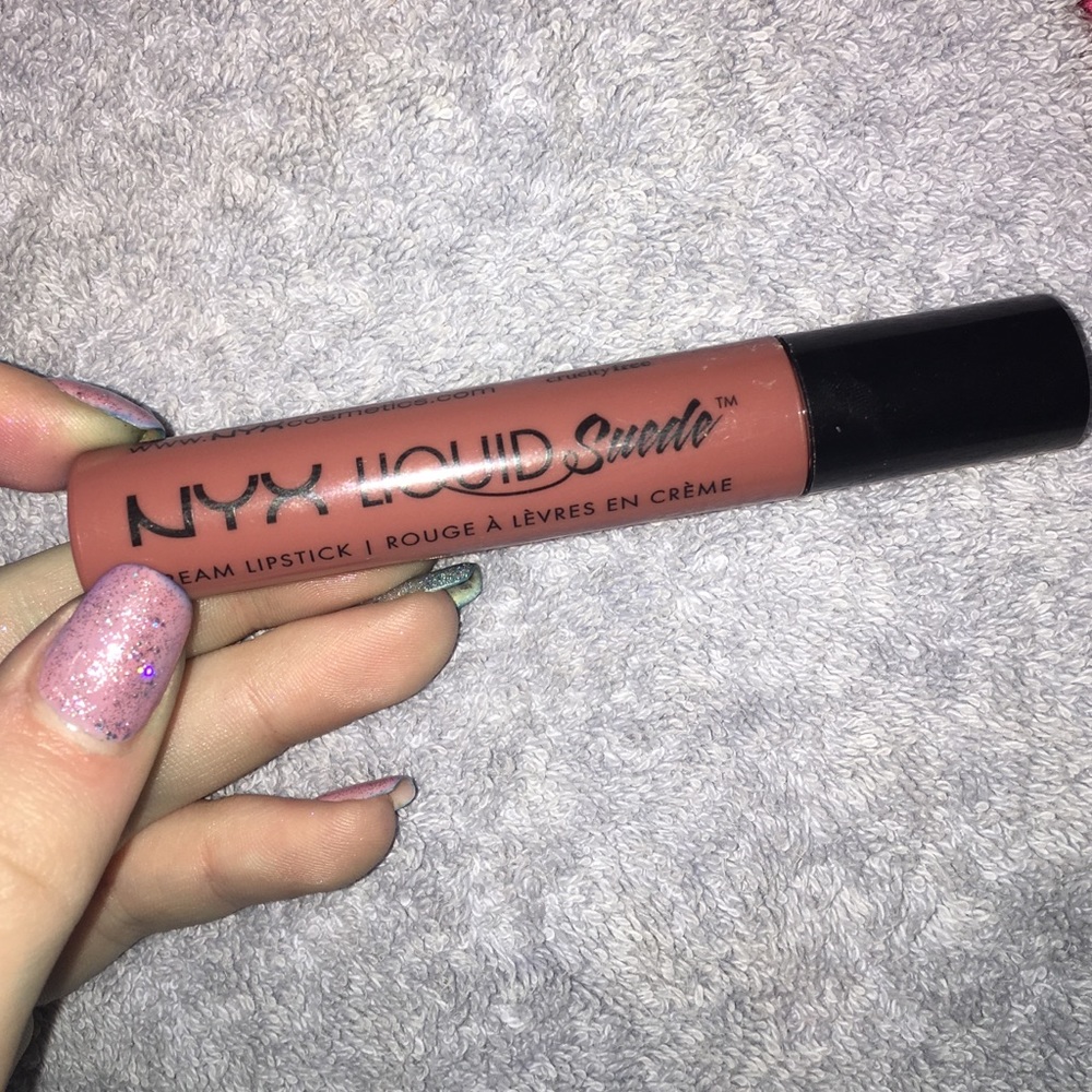 NYX Liquid Suede in "Soft-Spoken"