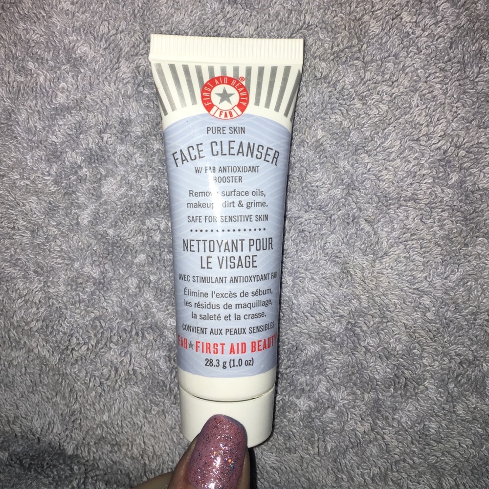 First Aid Beauty Face Cleanser