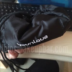 🔥💥Younique makeup Bag