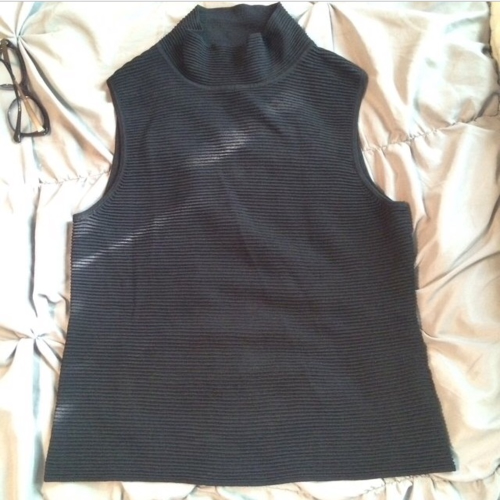 Grace Dane Lewis top