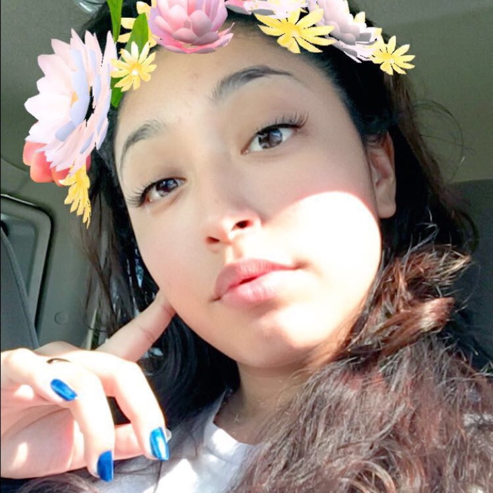 Meet your Posher, Carolyn