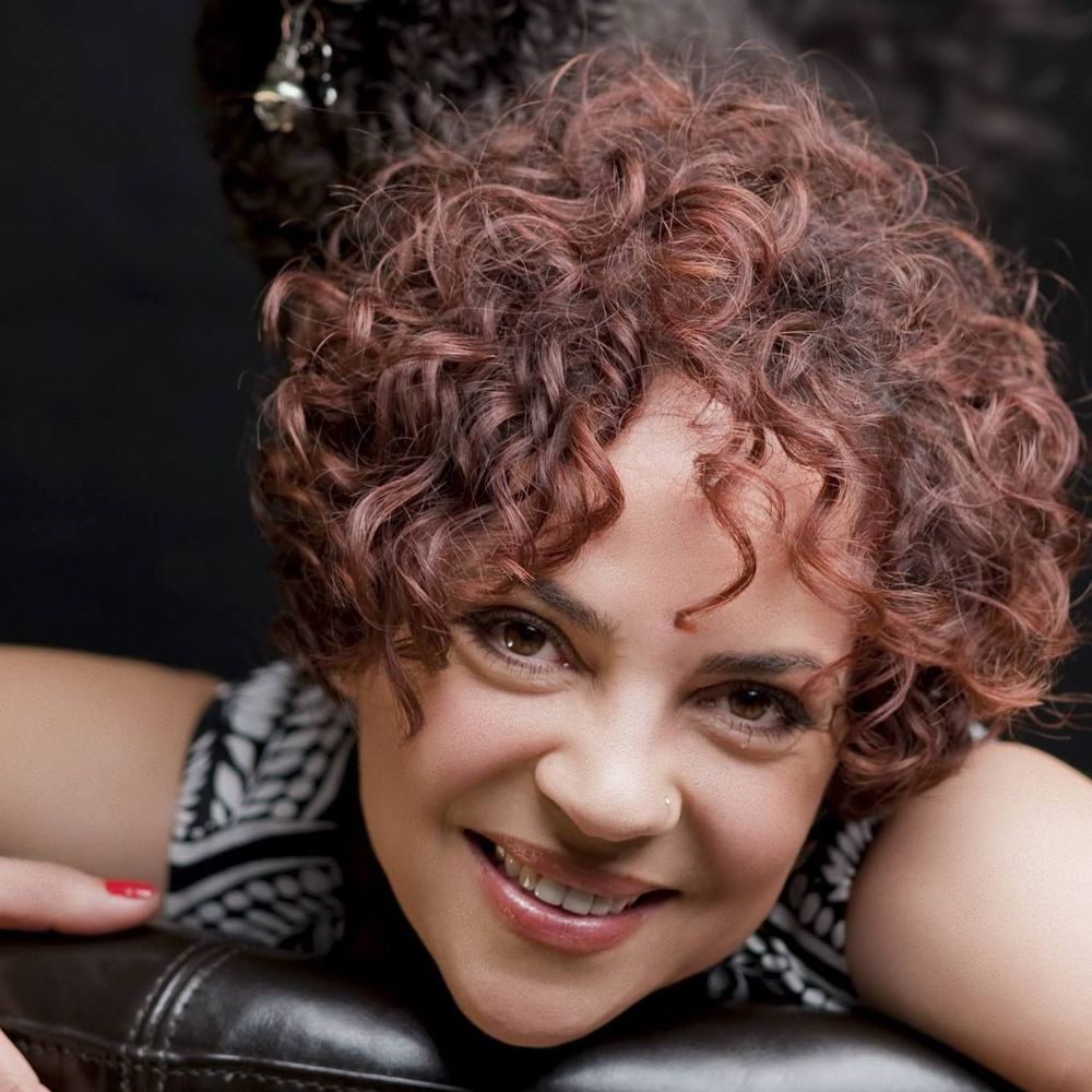 Meet your Posher, Gigi