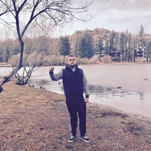 Meet your Posher, Ismael