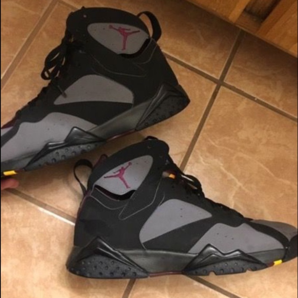 Jordan retro 7 Boudreaux or Bordo 7