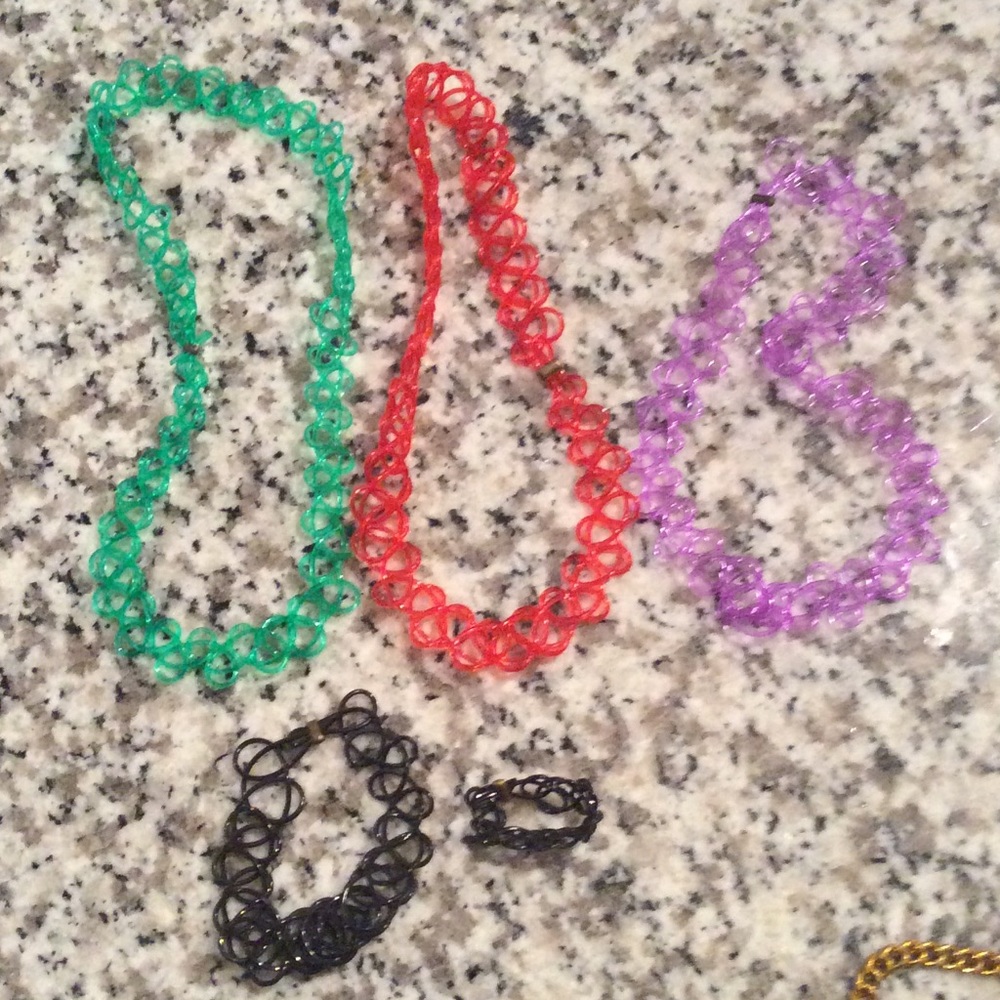 ☮️Choker bundle☮️