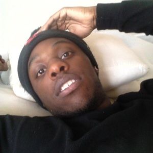 Meet your Posher, Dontay