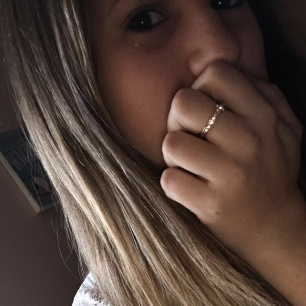 Meet your Posher, Faith