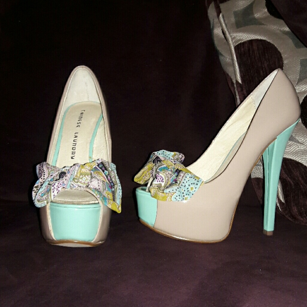 Chinese Laundry high heels with platform