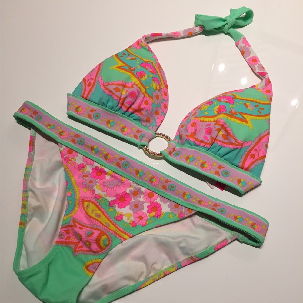 Victoria Secret bikini