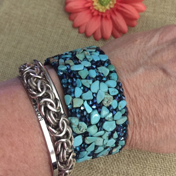 CCO Howlite wide wrap Bracelet - Picture 3 of 5