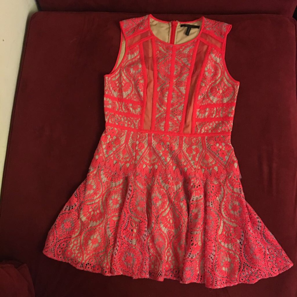 🎉HP🎉🌹BCBG Floral Lace Dress, Red