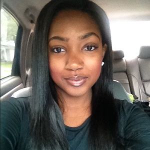 Meet your Posher, Britt