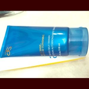 Arbonne self tanner