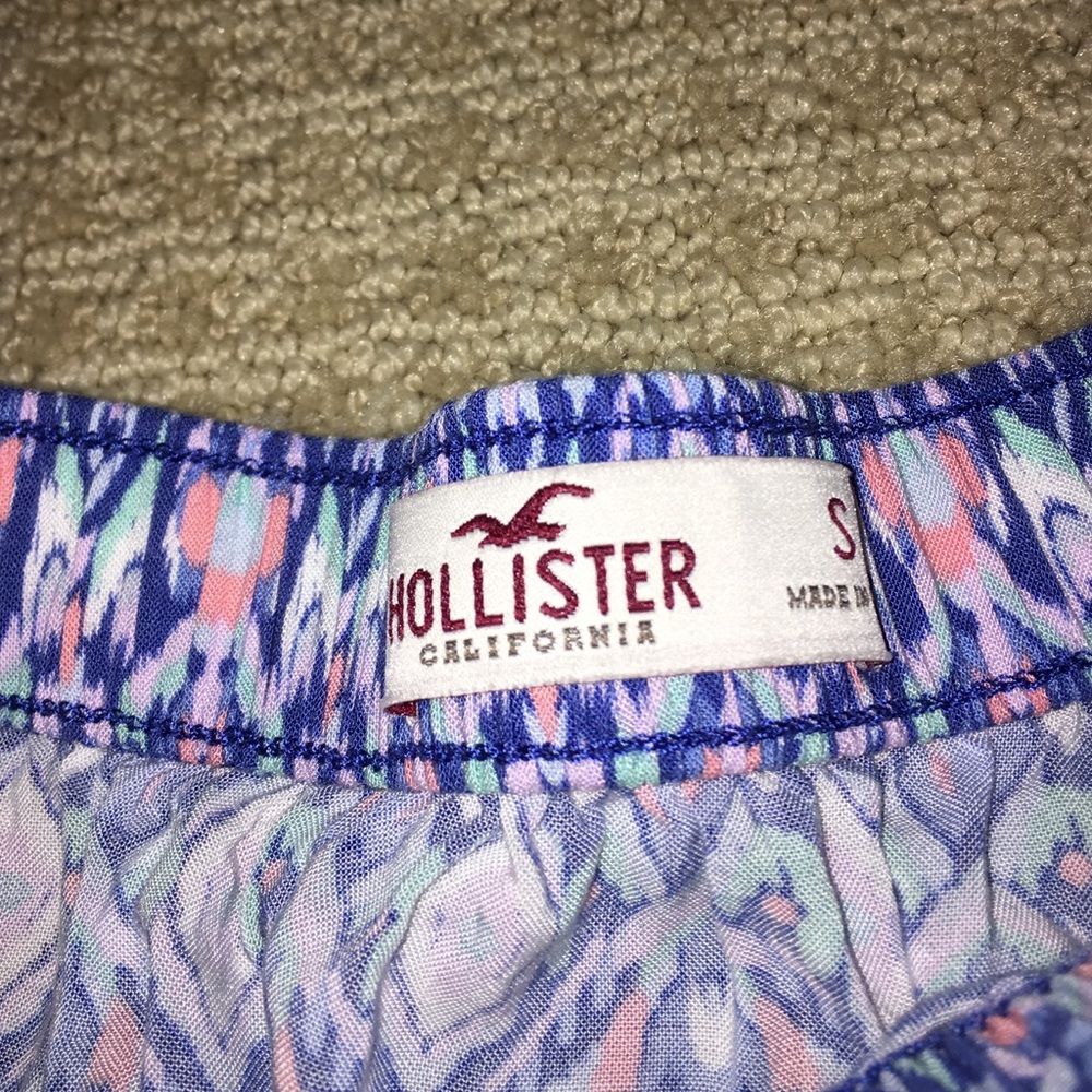 Hollister Skirt - Picture 2 of 3