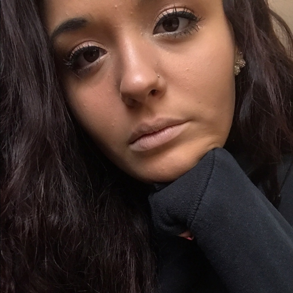 Meet your Posher, Sara