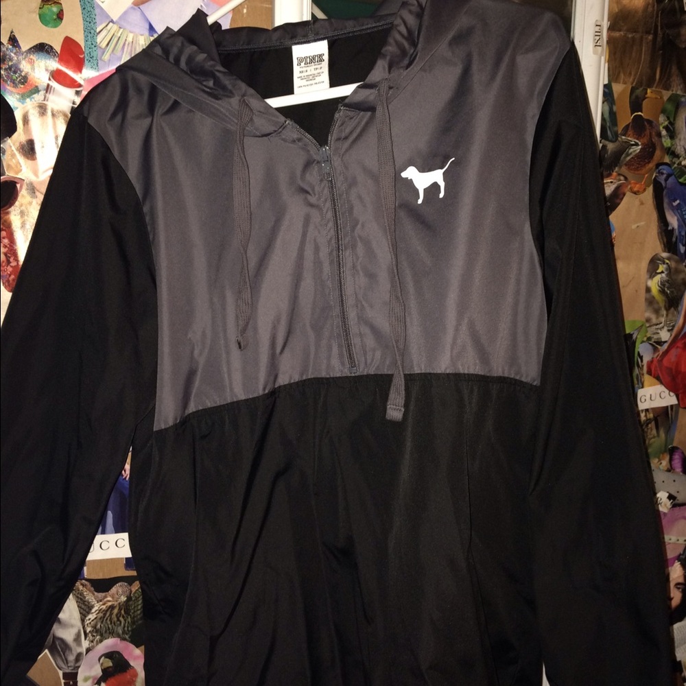 VS PINK black/grey windbreaker