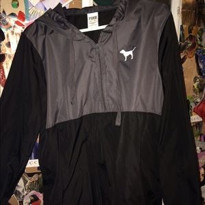 VS PINK black/grey windbreaker