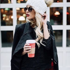 Meet your Posher, Elaine