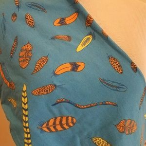 Lularoe TC feathers