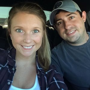 Meet your Posher, Devin