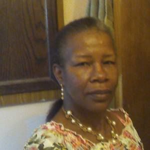 Meet your Posher, Gloria