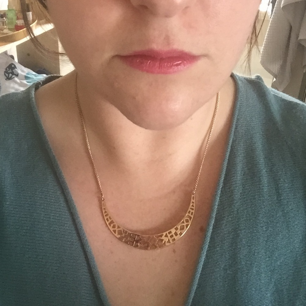 Stella and Dot Pave Necklace - Gold