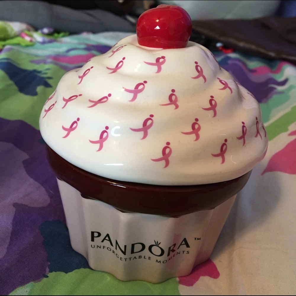 Pandora Cupcake Jewelry Box