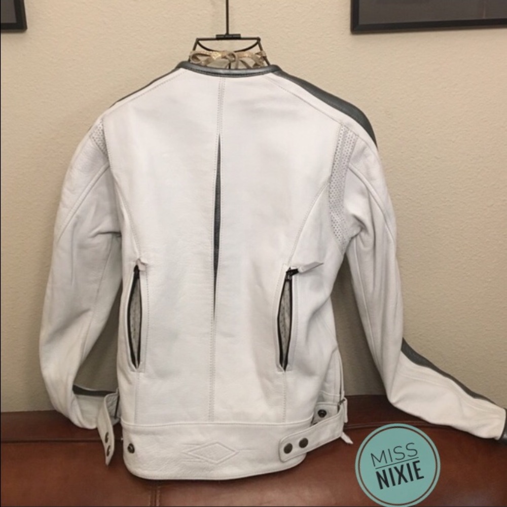Real Biker/Moto Leather 🏍 Jacket - Picture 3 of 4
