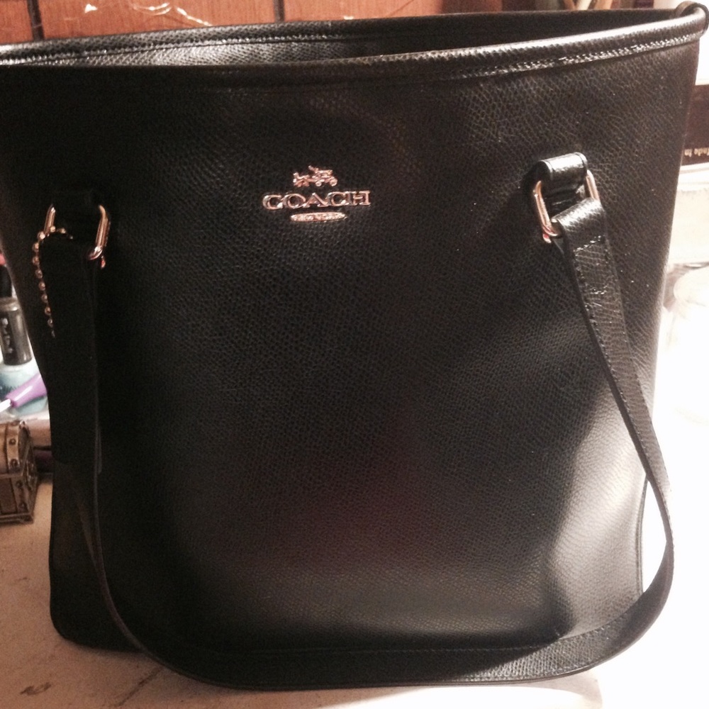 Large Coach Black Pebble Leather Handbag