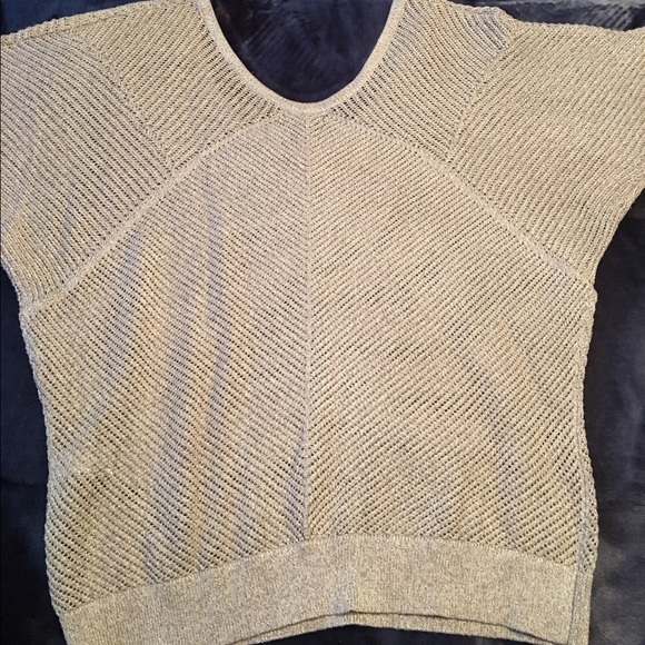 Express Sweater - Picture 3 of 3