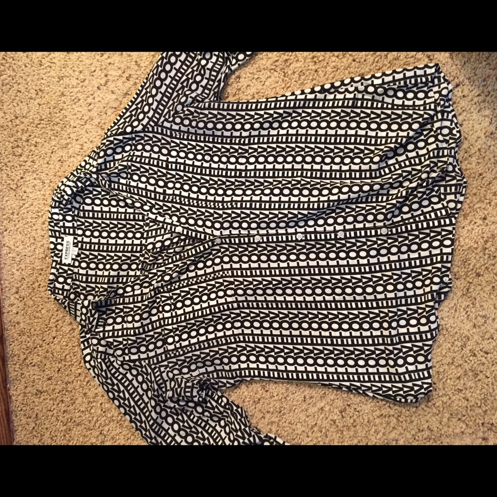 Express blouse with LOVE