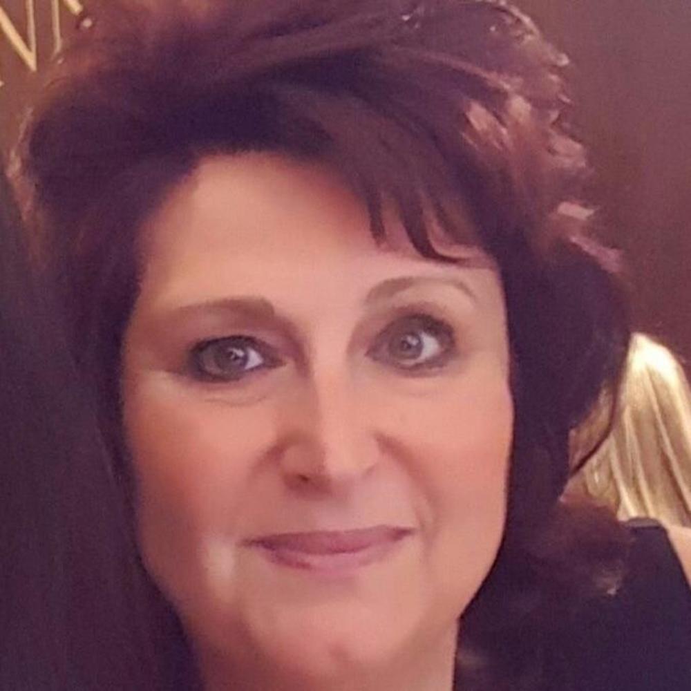 Meet your Posher, Annette