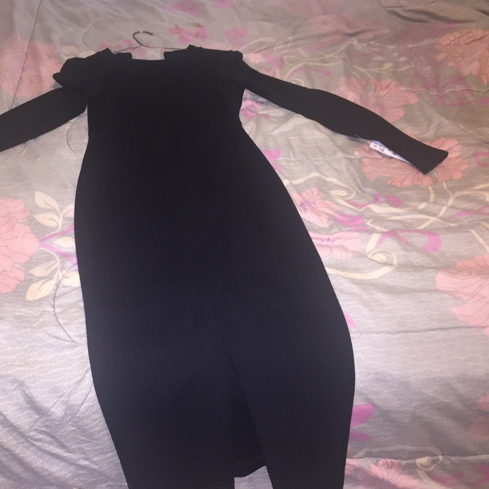 Brand New Black Zara dress. Size XSmall.