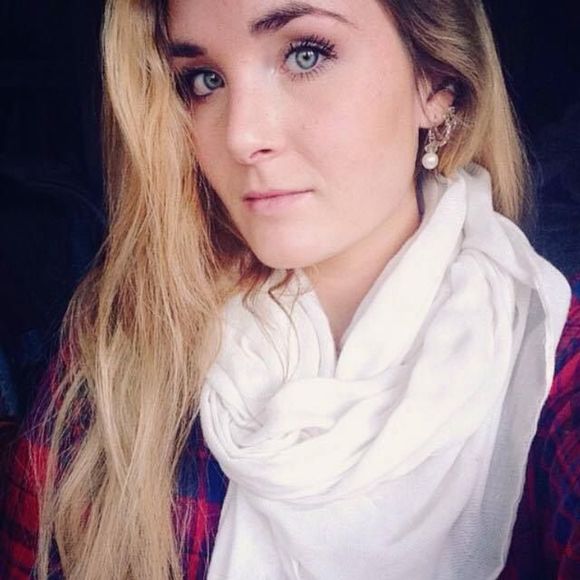 Meet your Posher, Krista - Picture 1 of 1