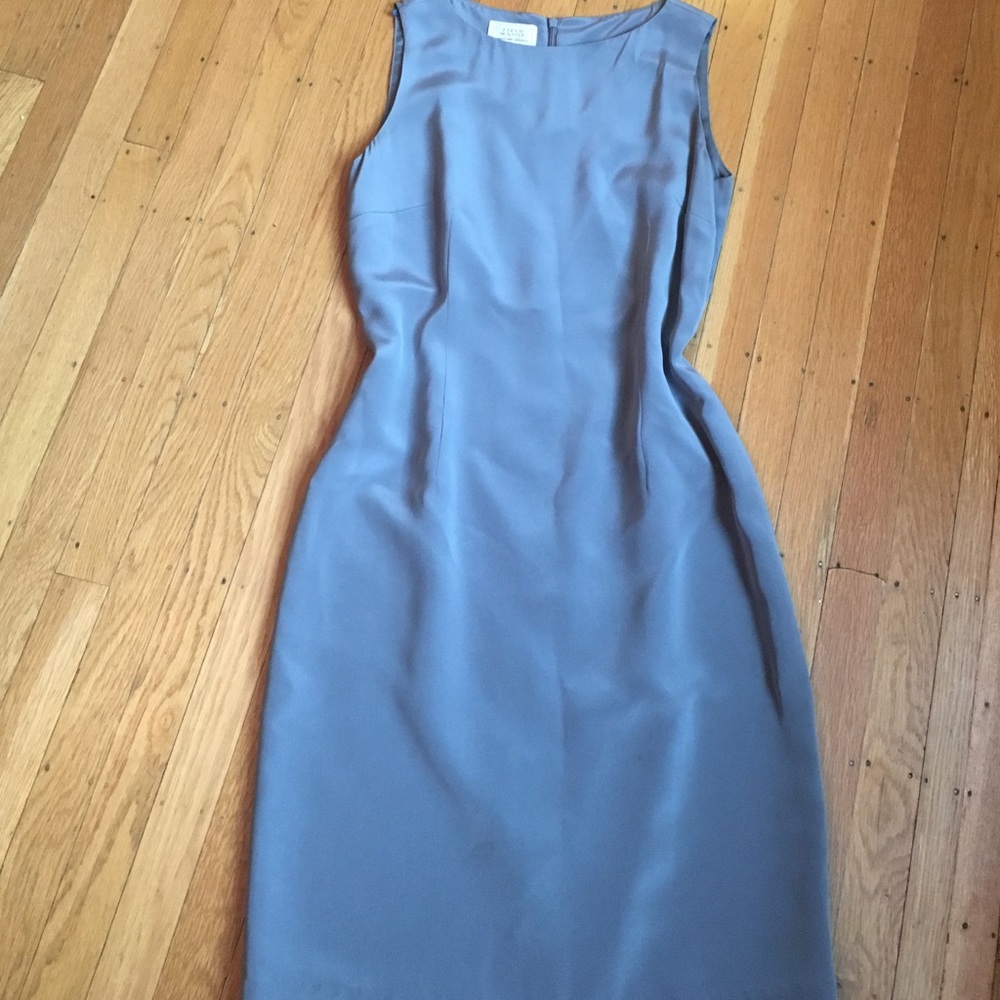 Light blue-grey sleeveless dress
